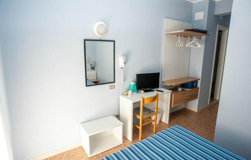 Hotel Los Angeles - Fronte Mare Riccione Esterno foto
