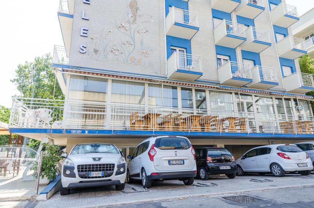 Hotel Los Angeles - Fronte Mare Riccione Esterno foto