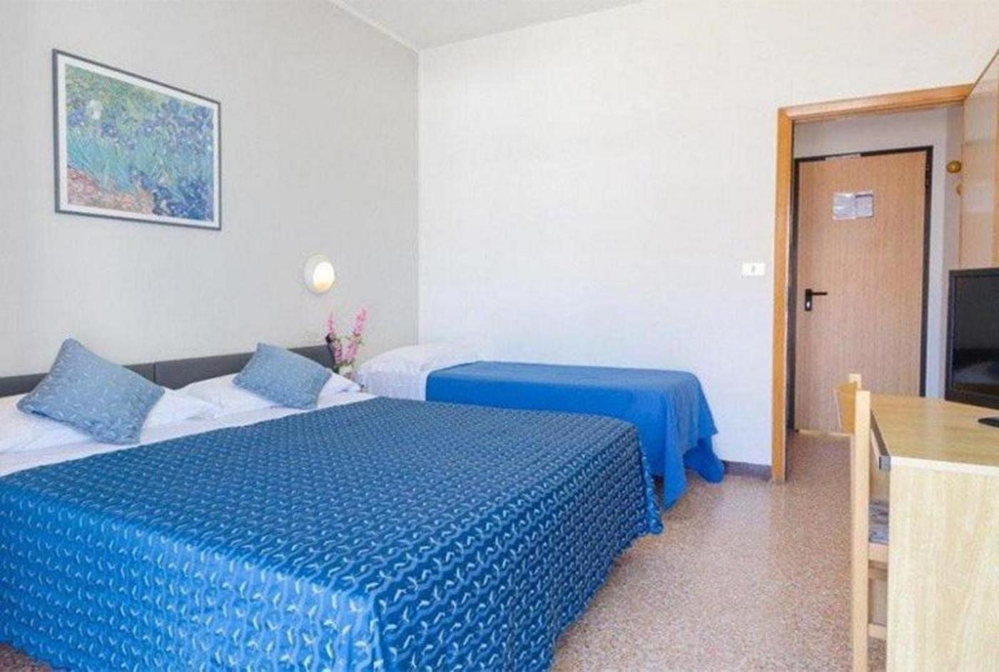 Hotel Los Angeles - Fronte Mare Riccione Esterno foto